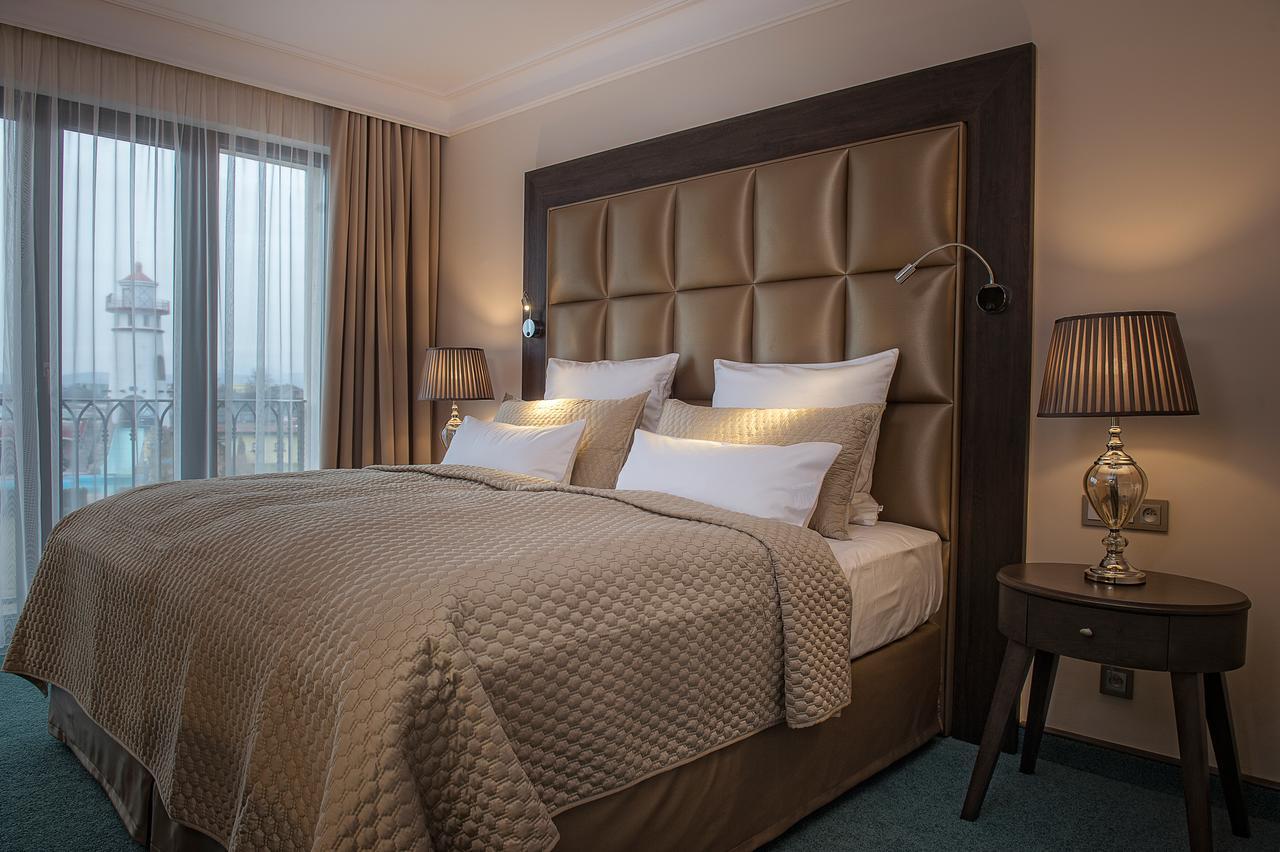 Villa Plaza Boutique Hotel & Spa プレショフ エクステリア 写真