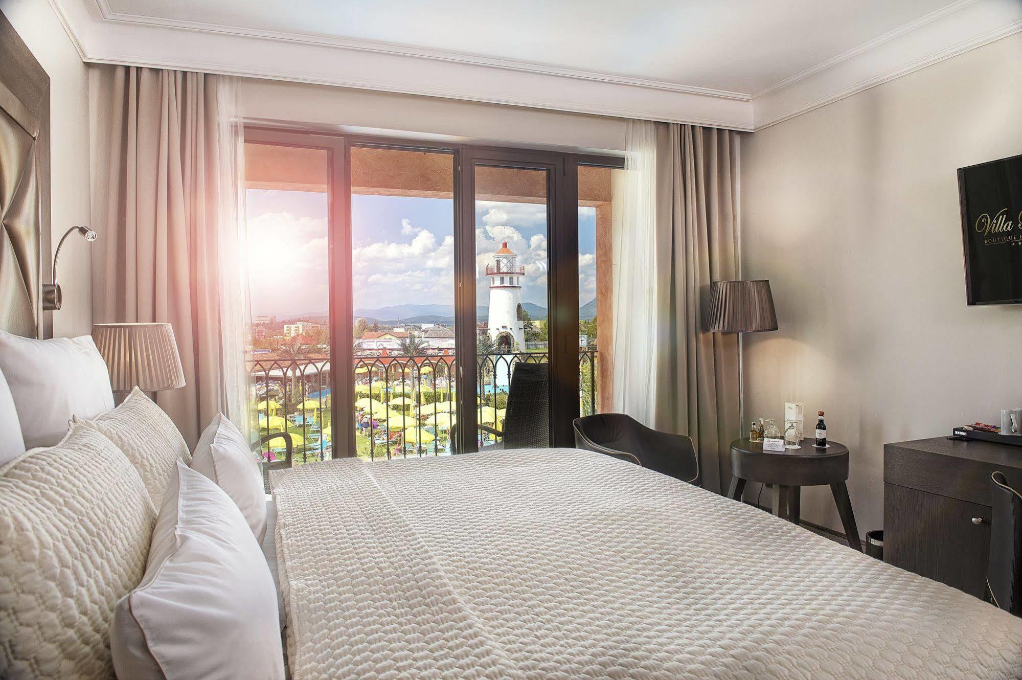 Villa Plaza Boutique Hotel & Spa プレショフ エクステリア 写真