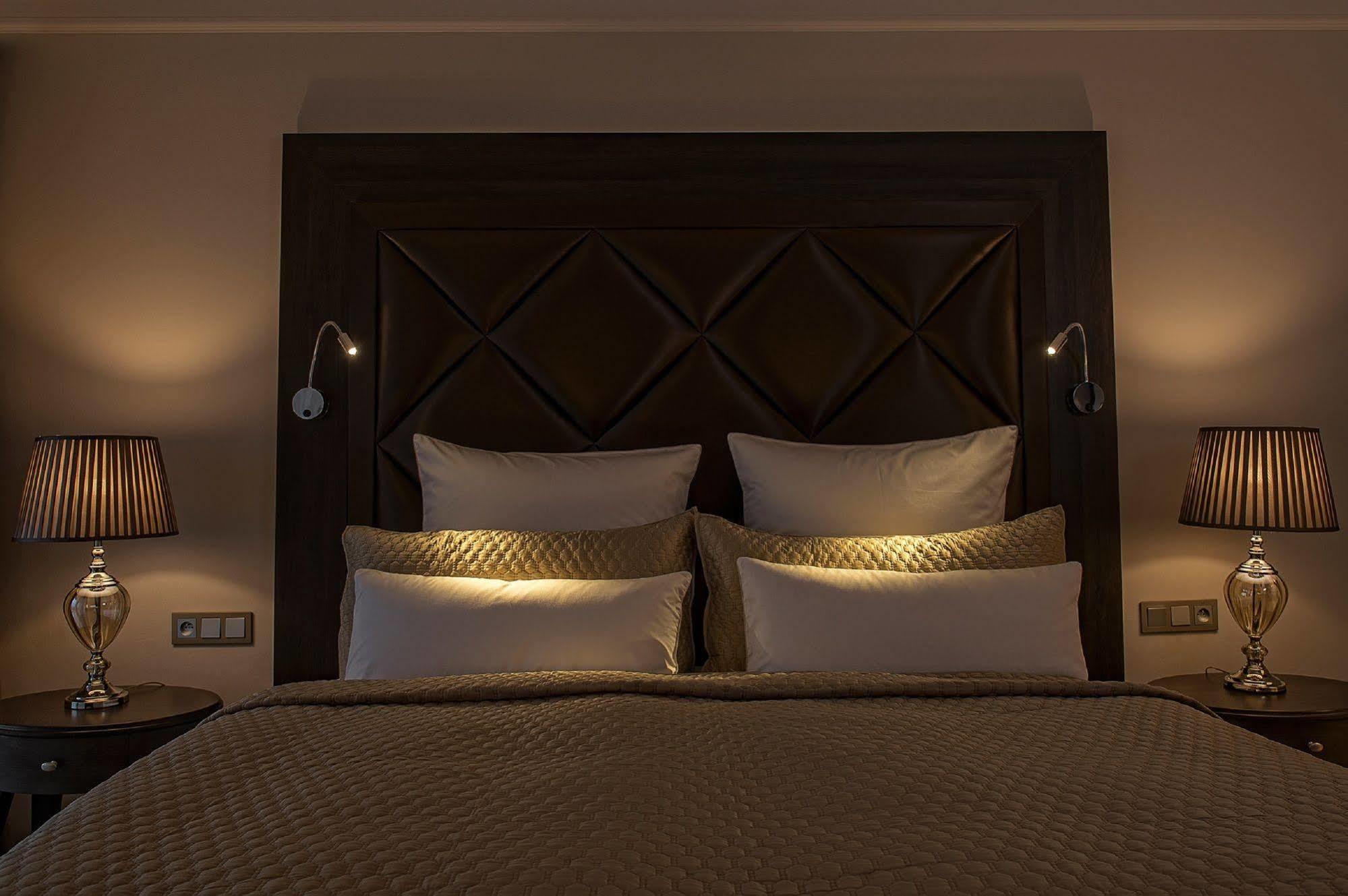 Villa Plaza Boutique Hotel & Spa プレショフ エクステリア 写真